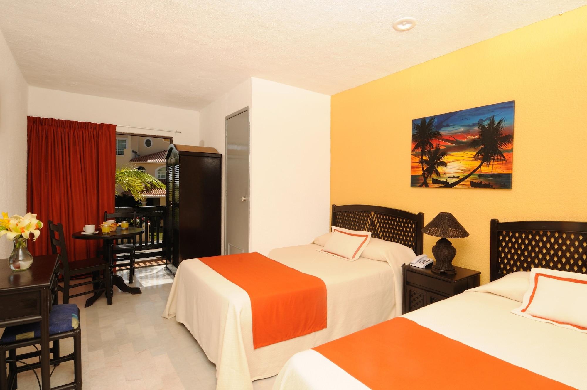 Hotel Imperial Laguna Faranda Cancun Bagian luar foto