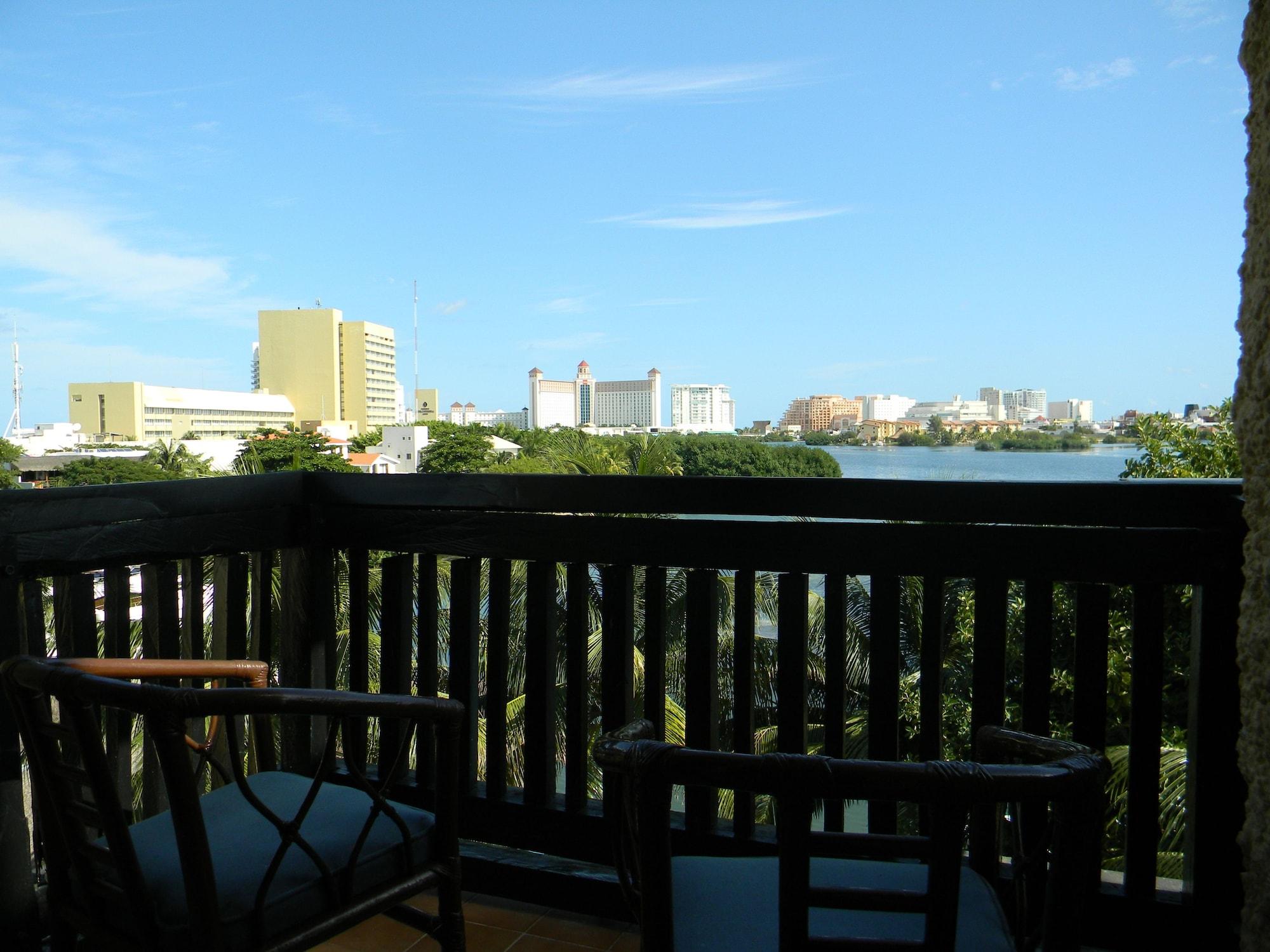 Hotel Imperial Laguna Faranda Cancun Bagian luar foto