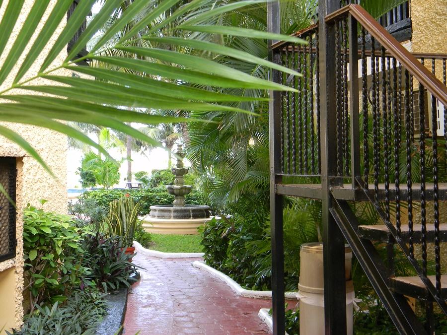 Hotel Imperial Laguna Faranda Cancun Bagian luar foto
